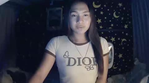 MAXINE online show from 01/12/25, 05:22