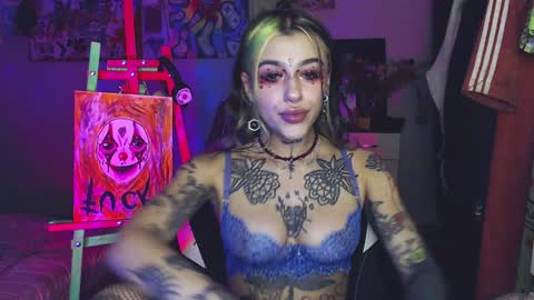 Snapshot of insunnity666 chatting on 02/05/25, 08:57 Insunnity666 online show from 02/05/25, 08:57