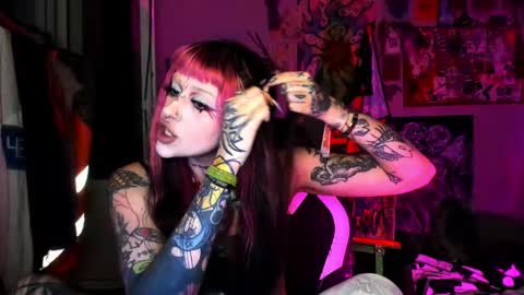 Insunnity666 online show from 03/25/26, 08:48