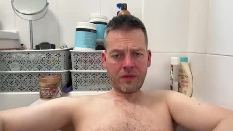 InterestedHun online show from 10/03/25, 01:19