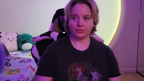 Faye online show from 12/22/24, 08:58