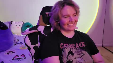 Faye online show from 01/19/25, 12:06