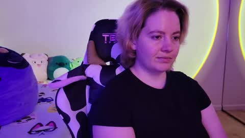 Faye online show from 01/20/25, 10:07