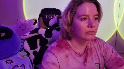 Faye online show from 02/11/25, 11:43