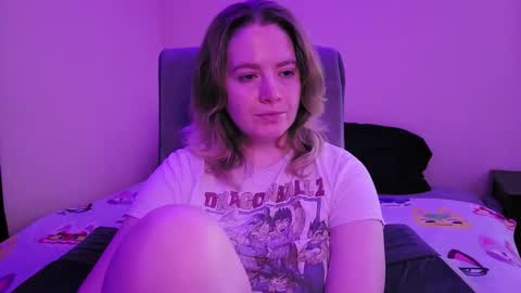 Faye online show from 11/01/25, 03:52