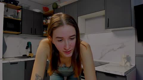 Bernadette  Join  online show from 12/08/24, 10:36