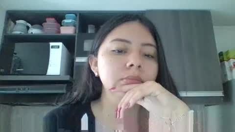 Iris 3 online show from 12/04/25, 03:10