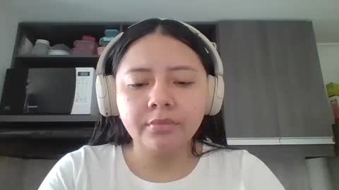 Iris 3 online show from 03/24/26, 02:33