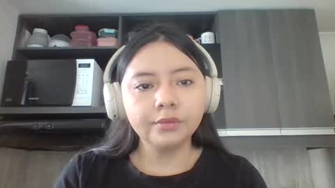 Iris 3 online show from 04/16/26, 02:18