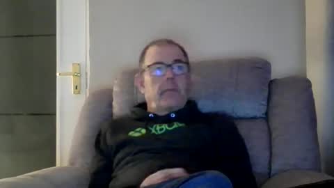 inthemood63 online show from 10/16/25, 07:26