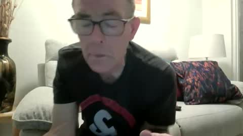 inthemood63 online show from 04/14/26, 08:59