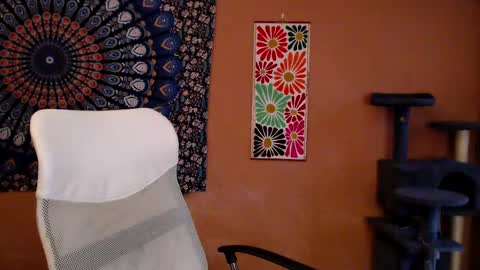 Africa online show from 03/11/25, 05:02