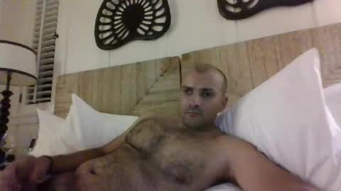 Snapshot of intolder35 chatting on 04/09/26, 10:53 intolder35 online show from 04/09/26, 10:53