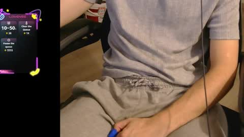 introvertgamer online show from 10/18/25, 07:03