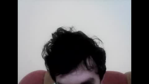 Snapshot of ionicaputamica chatting on 10/17/25, 11:35 juan online show from 10/17/25, 11:35