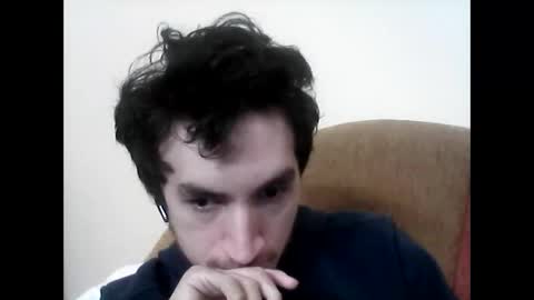 Snapshot of ionicaputamica chatting on 10/21/25, 05:57 juan online show from 10/21/25, 05:57