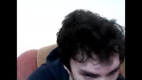 Snapshot of ionicaputamica chatting on 10/24/25, 12:01 juan online show from 10/24/25, 12:01