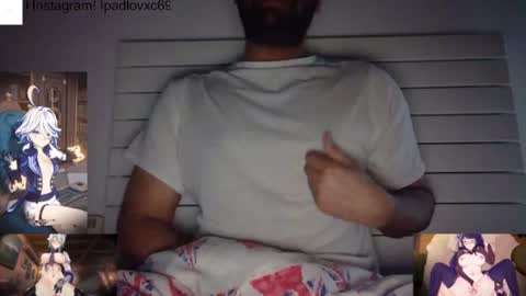 Snapshot of ipadlovxc69 chatting on 01/01/25, 08:56 ipadlovxc69 online show from 01/01/25, 08:56