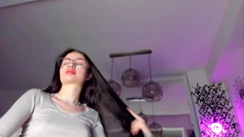 Ir s room online show from 02/11/25, 03:40