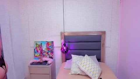  I R E N N E online show from 03/13/26, 12:45