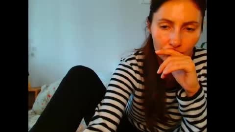 irina online show from 10/10/25, 07:51