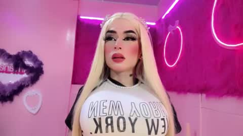 Snapshot of irina_lechera_ chatting on 12/04/24, 02:48 Irina online show from 12/04/24, 02:48