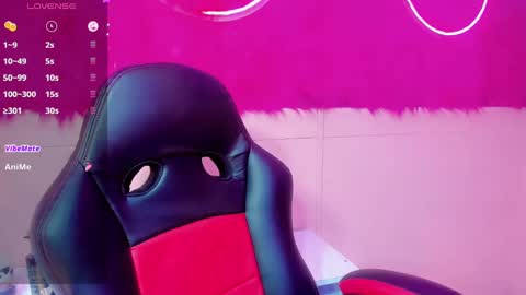 Snapshot of irina_lechera_ chatting on 02/21/25, 12:27 Irina online show from 02/21/25, 12:27