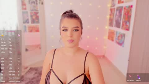 Irina Silver cami online show from 12/28/24, 08:04