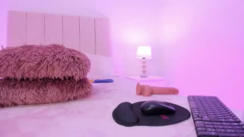 IRINA  online show from 12/02/24, 04:53