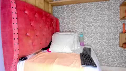 Hot Charlotte  online show from 11/10/25, 11:53