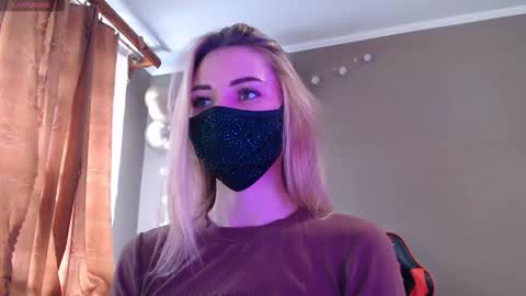 Lily online show from 11/13/25, 12:04