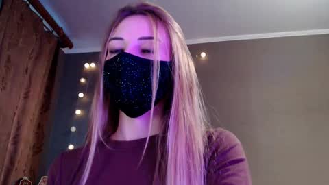 Lily online show from 01/08/26, 01:35