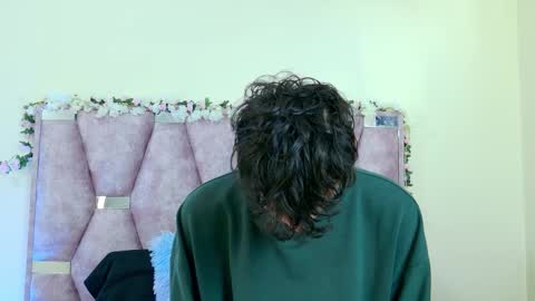 Iris online show from 01/07/26, 04:20