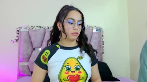 Iris online show from 01/11/26, 04:34