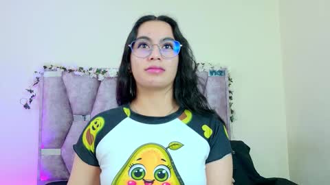 Iris online show from 03/04/26, 10:32