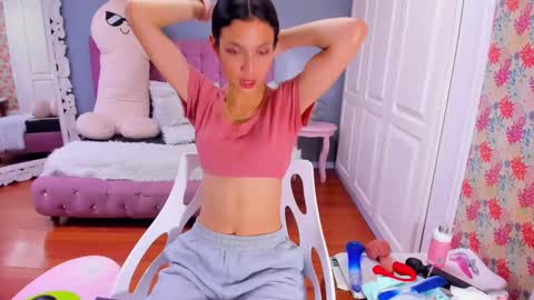 Snapshot of iris_stone_ chatting on 01/09/25, 07:29 Iris online show from 01/09/25, 07:29