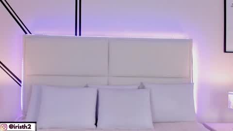 Iris online show from 03/29/26, 05:07