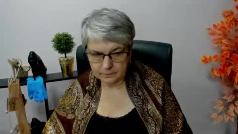 I R I S online show from 01/15/25, 11:00