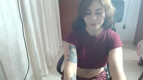 irisarellano_ online show from 04/18/26, 07:07