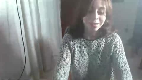 irisarellano_ online show from 05/26/26, 01:18