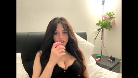 irisbabyyyyyyy online show from 05/19/26, 10:27