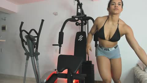 Iris Fit online show from 03/31/26, 01:11