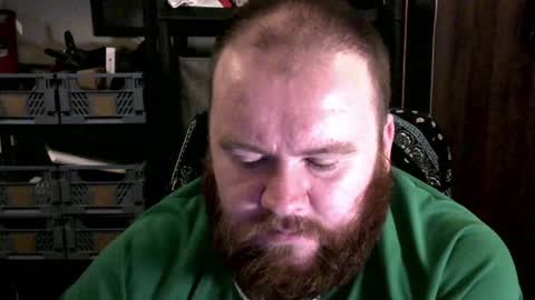 Snapshot of irishdaddy24 chatting on 12/01/24, 08:20 twitter theirishman205 online show from 12/01/24, 08:20