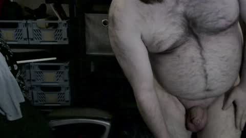 Snapshot of irishdaddy24 chatting on 12/04/24, 06:50 twitter theirishman205 online show from 12/04/24, 06:50