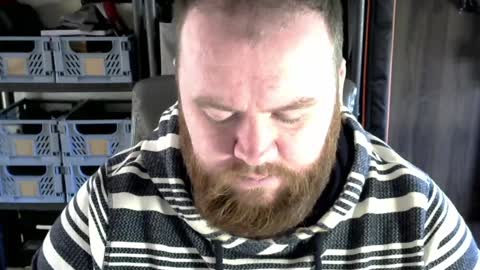 Snapshot of irishdaddy24 chatting on 01/01/25, 01:48 twitter theirishman205 online show from 01/01/25, 01:48