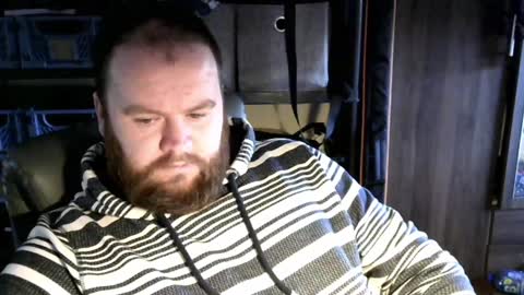 Snapshot of irishdaddy24 chatting on 01/07/25, 12:52 twitter theirishman205 online show from 01/07/25, 12:52