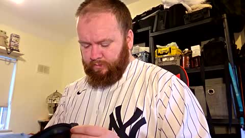 Snapshot of irishdaddy24 chatting on 12/18/25, 12:44 twitter theirishman205 online show from 12/18/25, 12:44