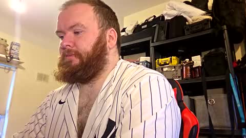 twitter theirishman205 online show from 12/20/25, 10:33