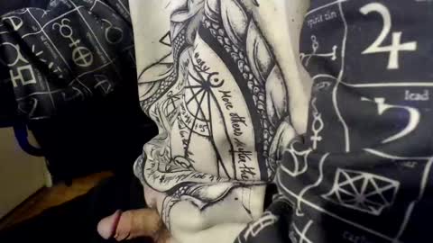 Snapshot of irishdude2483 chatting on 01/11/25, 01:48 Irishdude2483 online show from 01/11/25, 01:48