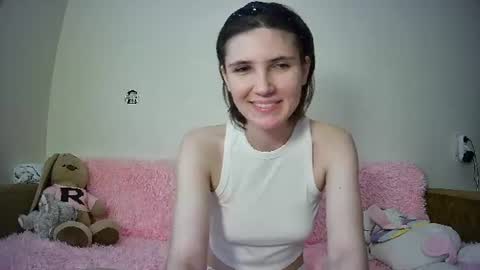 urrAngel online show from 06/16/26, 09:56